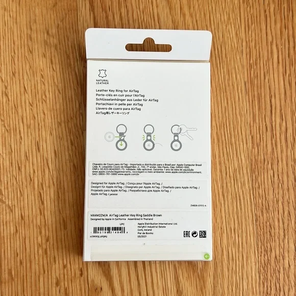Apple AirTag Leather Key Ring - Picture 2 of 2